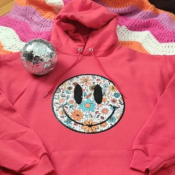 Floral smiley hoodie - Picture 2 of 6